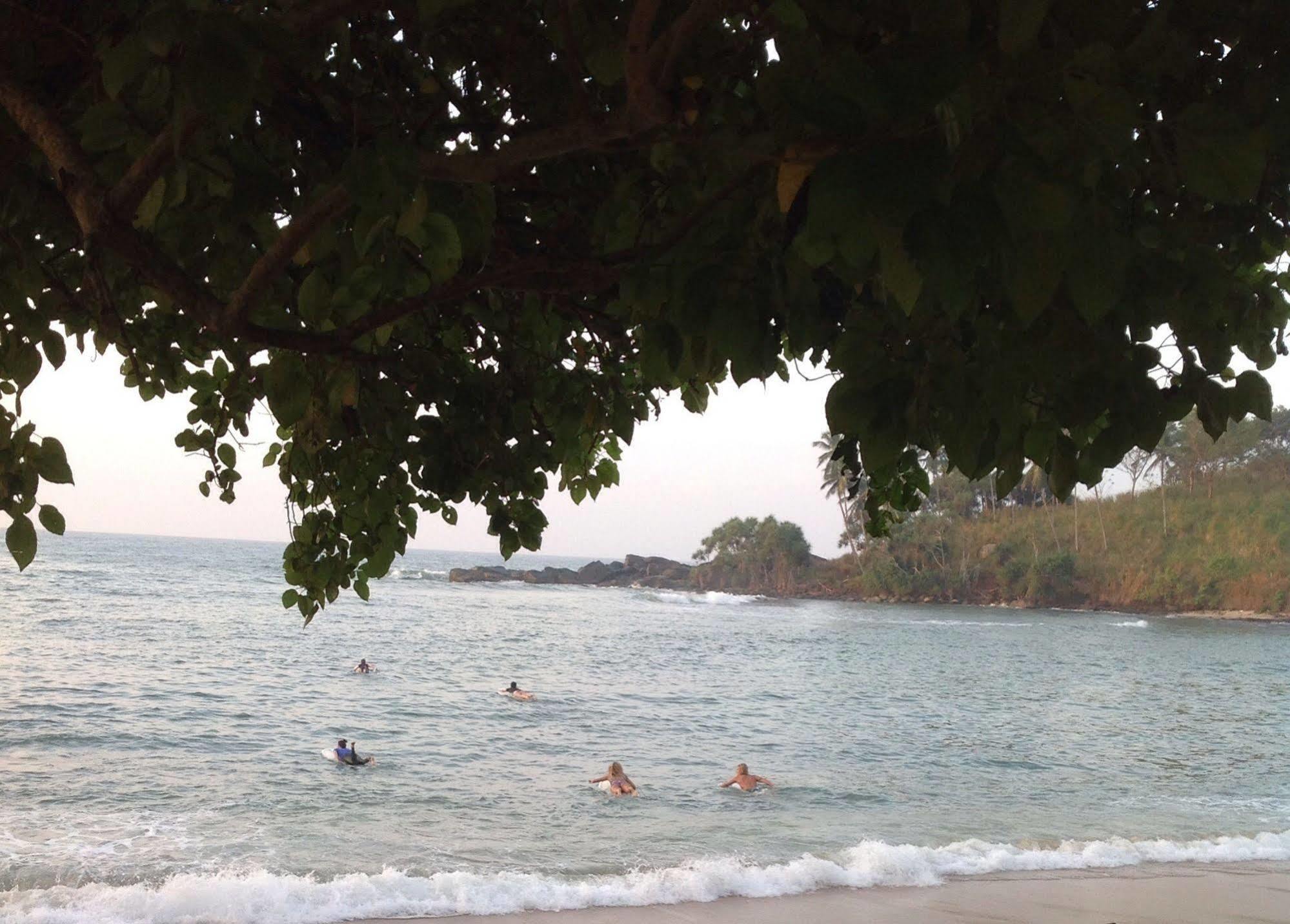 ホテル Aga Surf View タンガラ エクステリア 写真